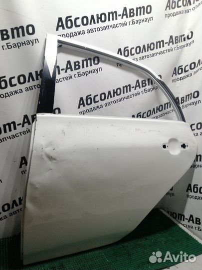 Дверь боковая задняя левая Toyota Corolla NRE150