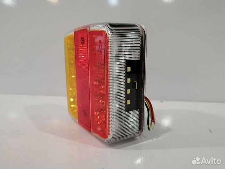 Стоп сигнал задний фонарь прицепа диодный LED