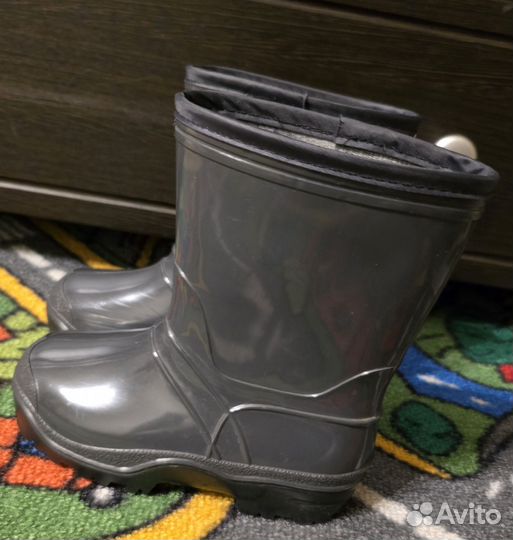 Детские резиновые сапоги