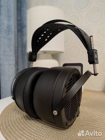 Audeze lcd 2 classic