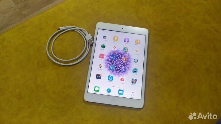 iPad mini 32gb с Сим-картой
