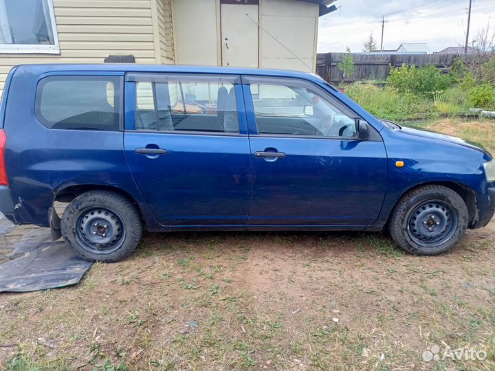 Toyota Probox 1.3 AT, 2003, 268 366 км