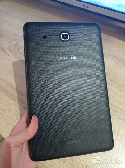 Планшет samsung galaxy tab e