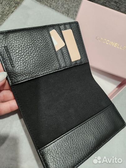 Обложка для паспорта Coccinelle чёрная в серебре