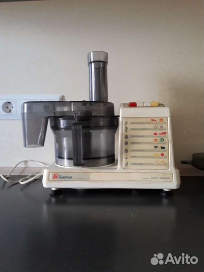 Кухонный комбайн энергия