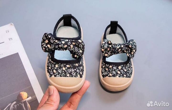 Детские кеды новые для девочек