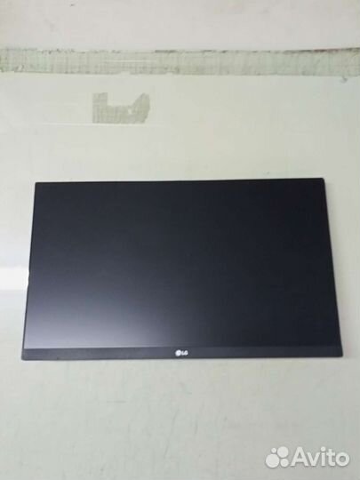Матрица разбита LG 22MK600M - B