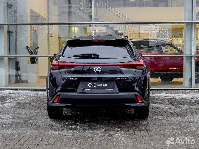 Lexus UX 2.0 CVT, 2022, 17 км