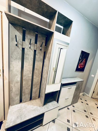 Обувница в прихожую закрытая