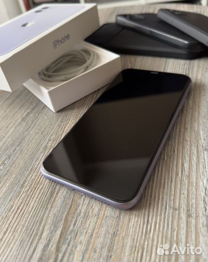 iPhone 11, 128 ГБ
