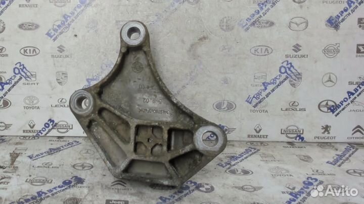 Кронштейн кпп (верхний) Ford Fusion 2002-2012