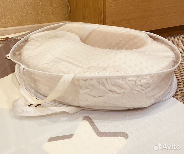 Подушка для кормления Loona