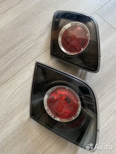 Фонарь задний mazda 3 bk