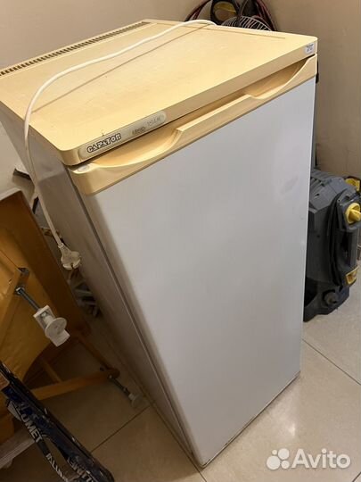Холодильник б/у
