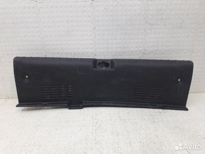 Обшивка задней панели Hyundai Solaris 2 HCR 2017