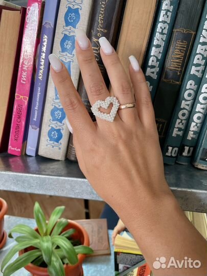 Кольцо из бисера сердце