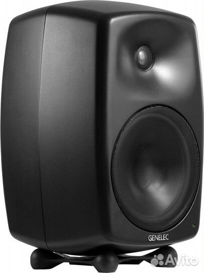 Полочная акустика Genelec G Five AWM