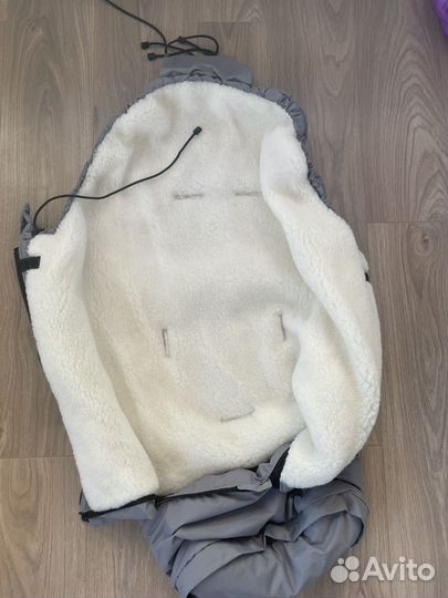 Конверт зимний детский из натуральной овечьей шерс