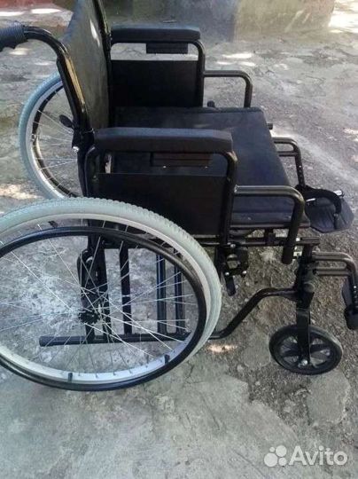 Инвалидная коляска