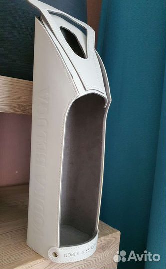 Белуга новый кожаный футляр для 1 литра