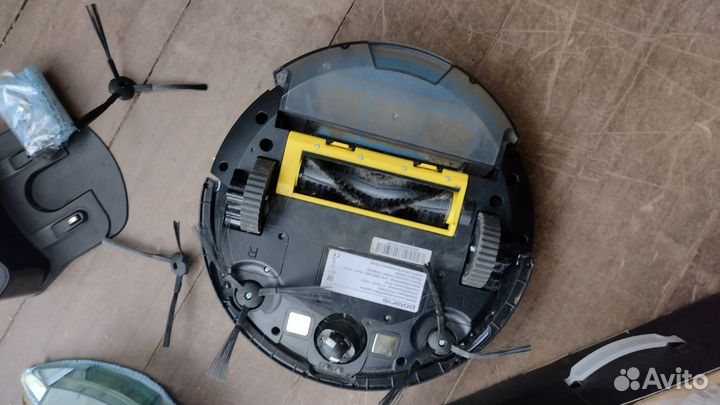 Робот пылесос Polaris