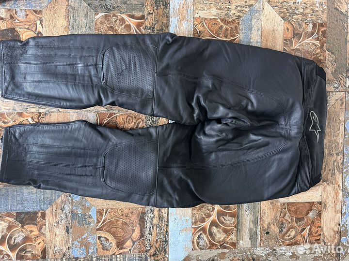 Мотокуртка кожаная и мото штаны