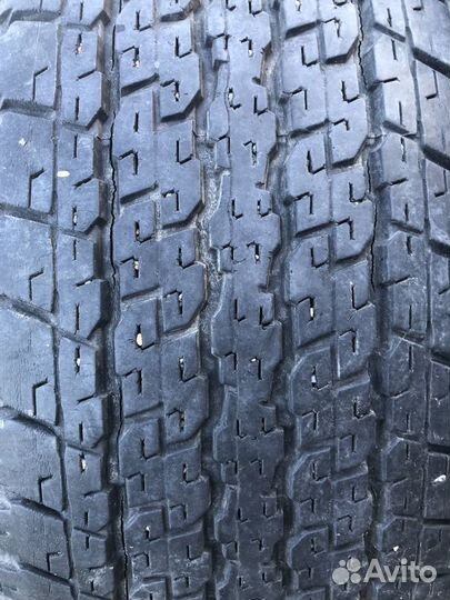 Bridgestone Dueler H/T D840 265/65 R17