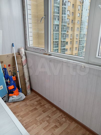 2-к. квартира, 64 м², 5/5 эт.