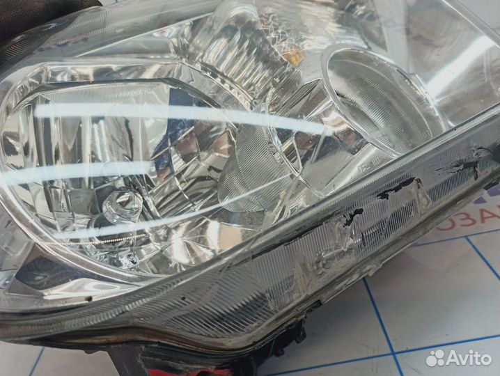 Фара правая Toyota Tundra (XK50) 81110-0C051