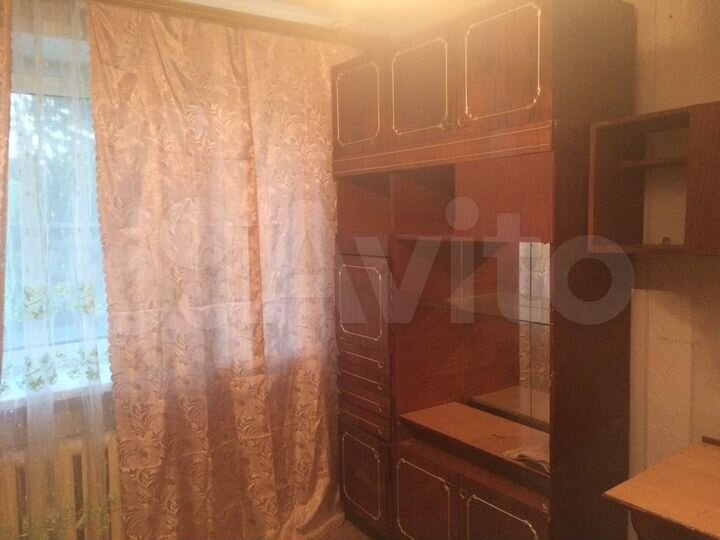 Комната 12,2 м² в 4-к., 1/3 эт.