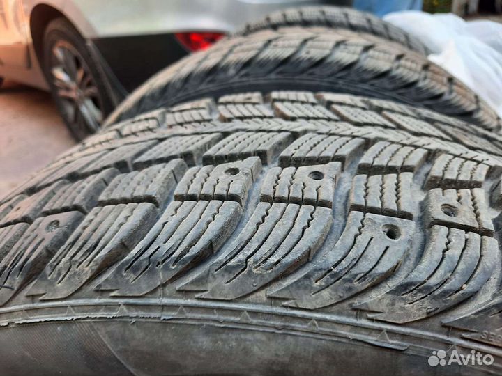 Michelin X-Ice Snow SUV 225/60 R17 200
