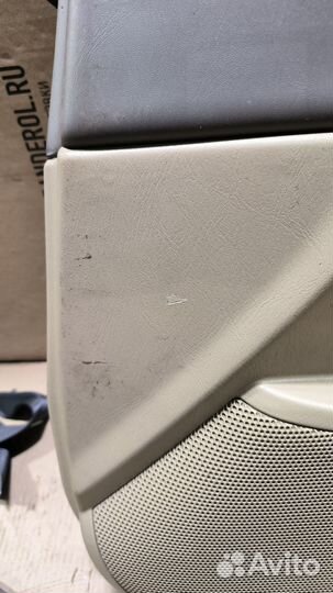 Обшивка двери Nissan Cefiro PA33