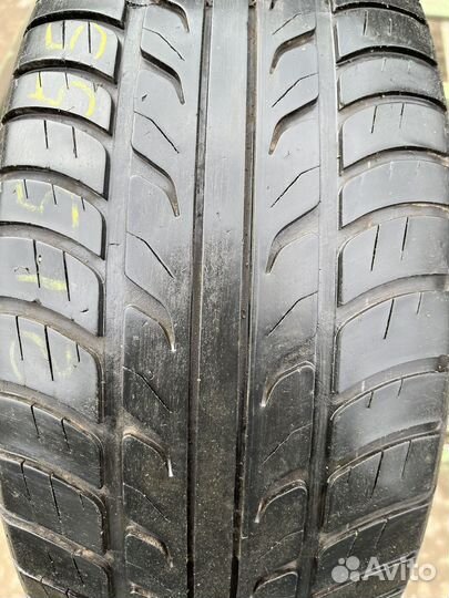 Goodyear HydraGrip 215/55 R16