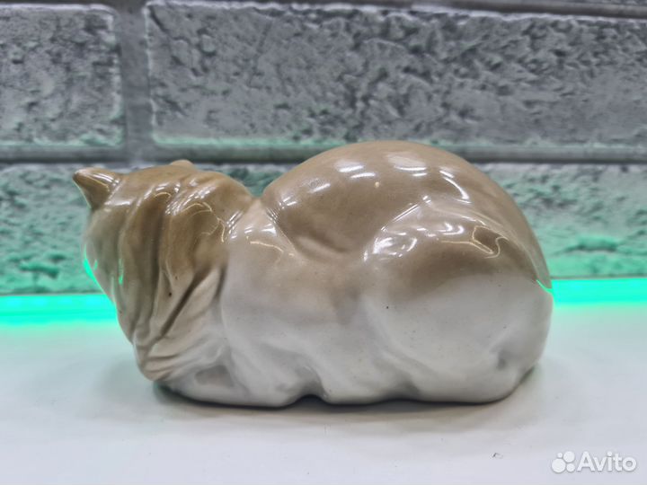 П.9327 Фигурка кошка гжель