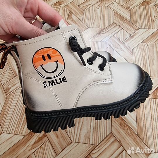 Ботинки демисезонные 24 размер