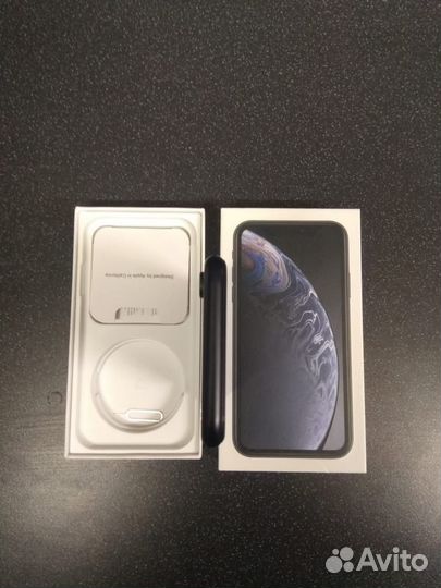 iPhone Xr, 128 ГБ