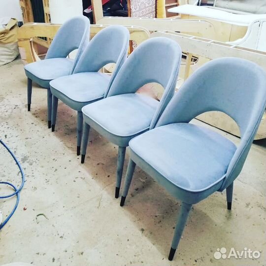 Стулья