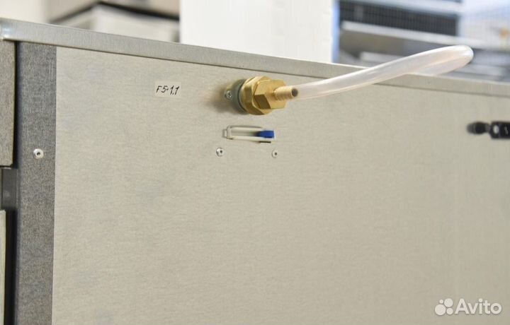 Автоматический выводной инкубатор