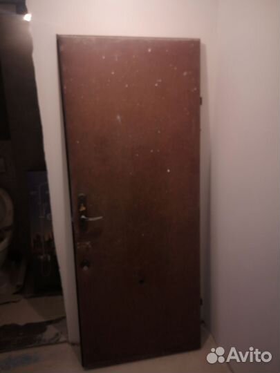 Дверь входная железная бу