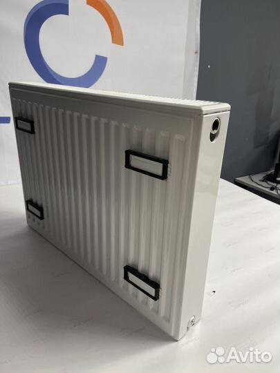 Радиатор отопления панельный