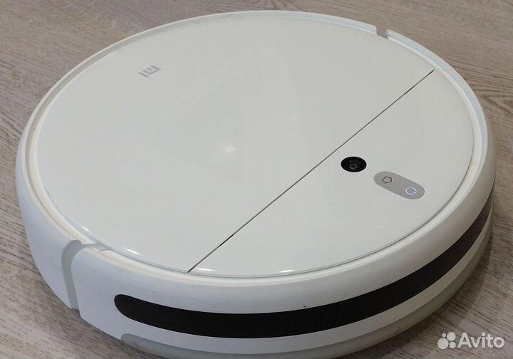 Робот-пылесос Xiaomi Mi Robot Vacuum Mop