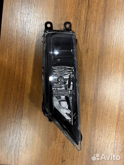 Птф передняя правая Tiguan