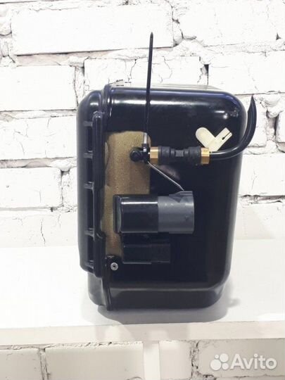 Компрессор пневмоподвески Land Rover Range Rover