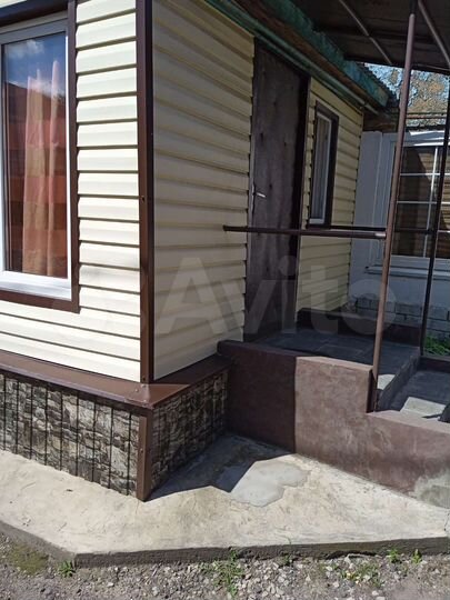 Дом 30 м² на участке 1,5 сот.