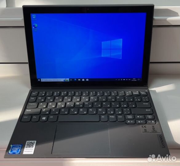 Lenovo планшет