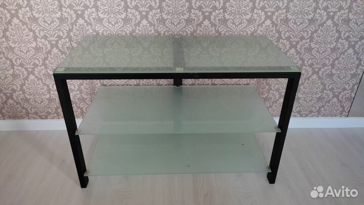 Тумба под телевизор в стиле лофт