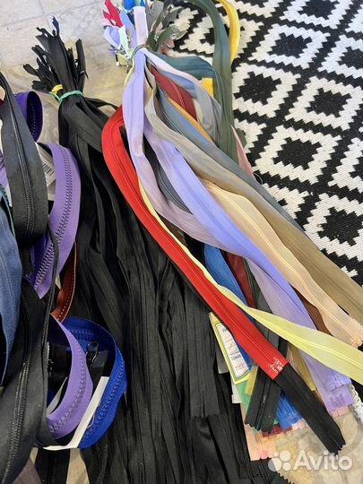 Швейная фурнитура молнии