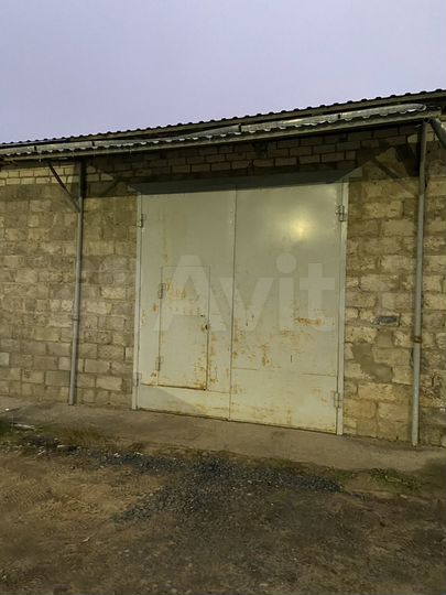 Гараж, > 30 м²
