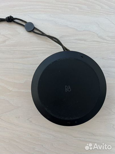 Колонка Bang olufsen beosound a1