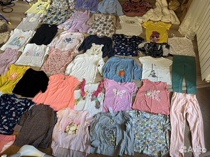 Отдам вещи На 2-4 года